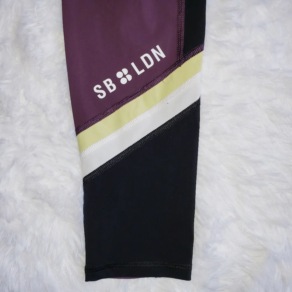 Sweaty Betty The Zero Gravity Leggings Medium Activewear Yoga Fitness Gym